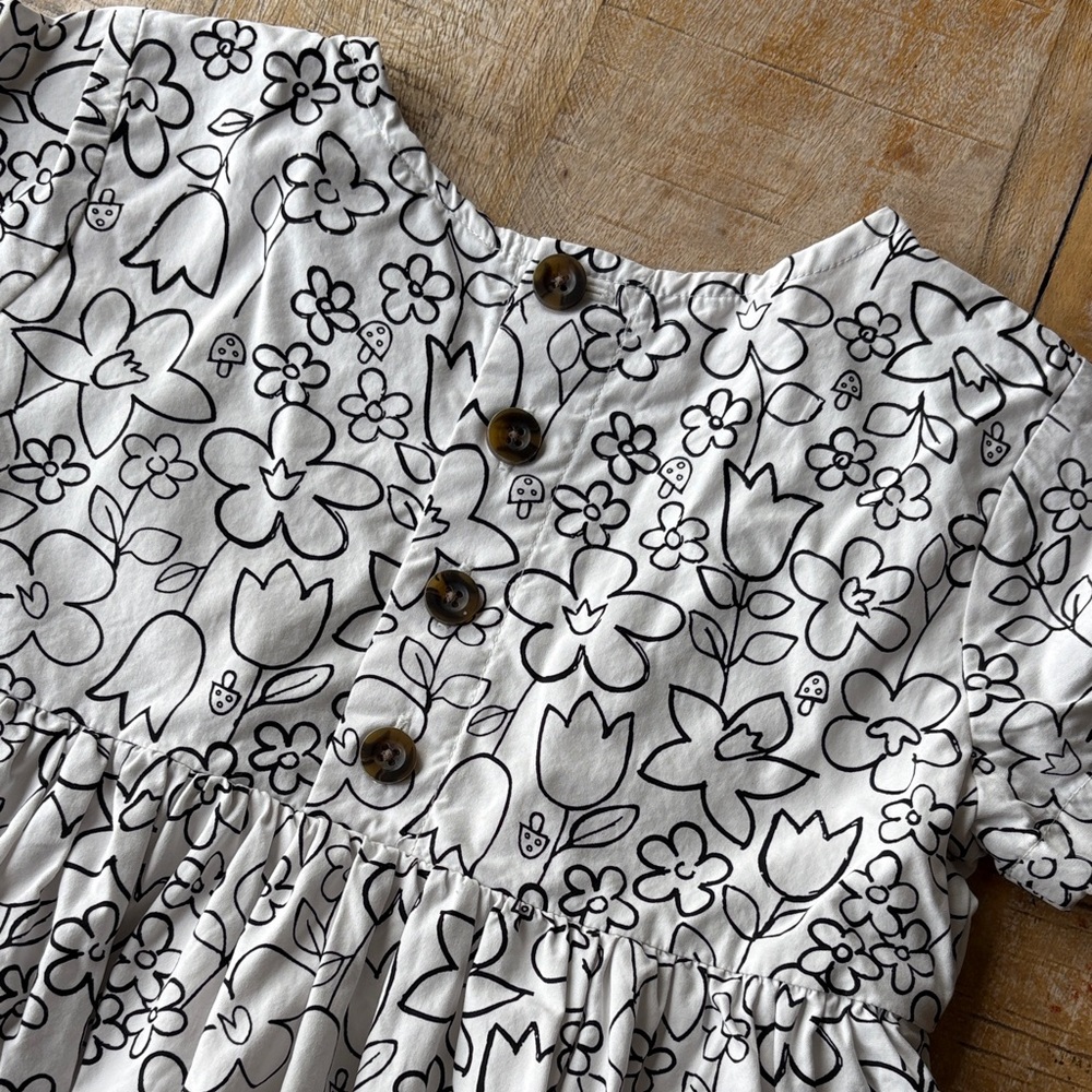 Hanna Andersson Floral Dress size 5 - Picture 8 of 8